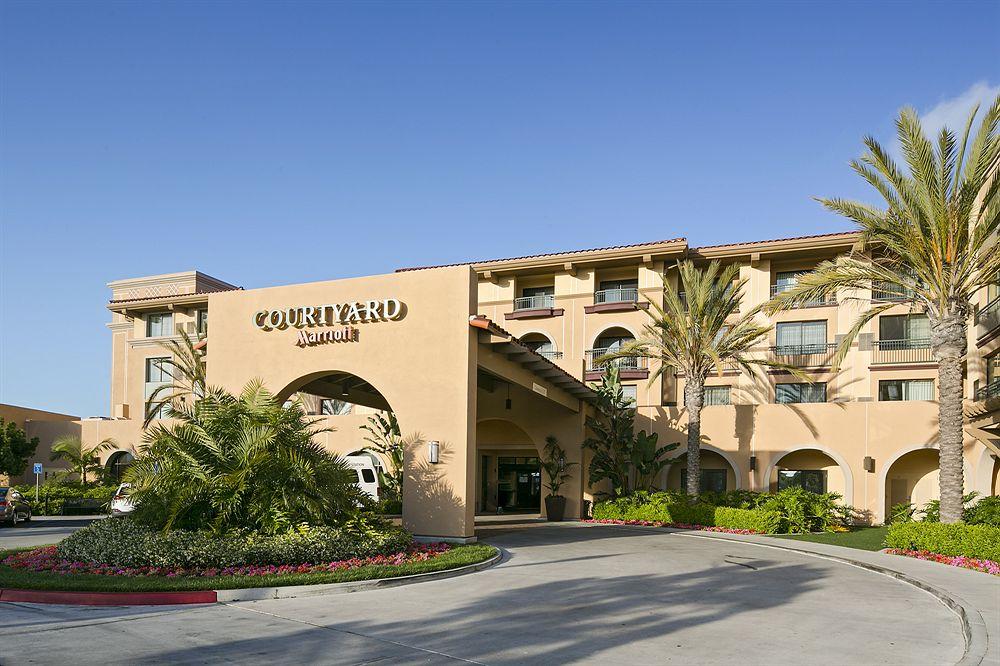 Courtyard San Diego Airport/Liberty Station Hotel Exterior photo