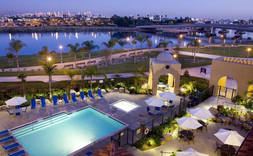 Courtyard San Diego Airport/Liberty Station Hotel Exterior photo